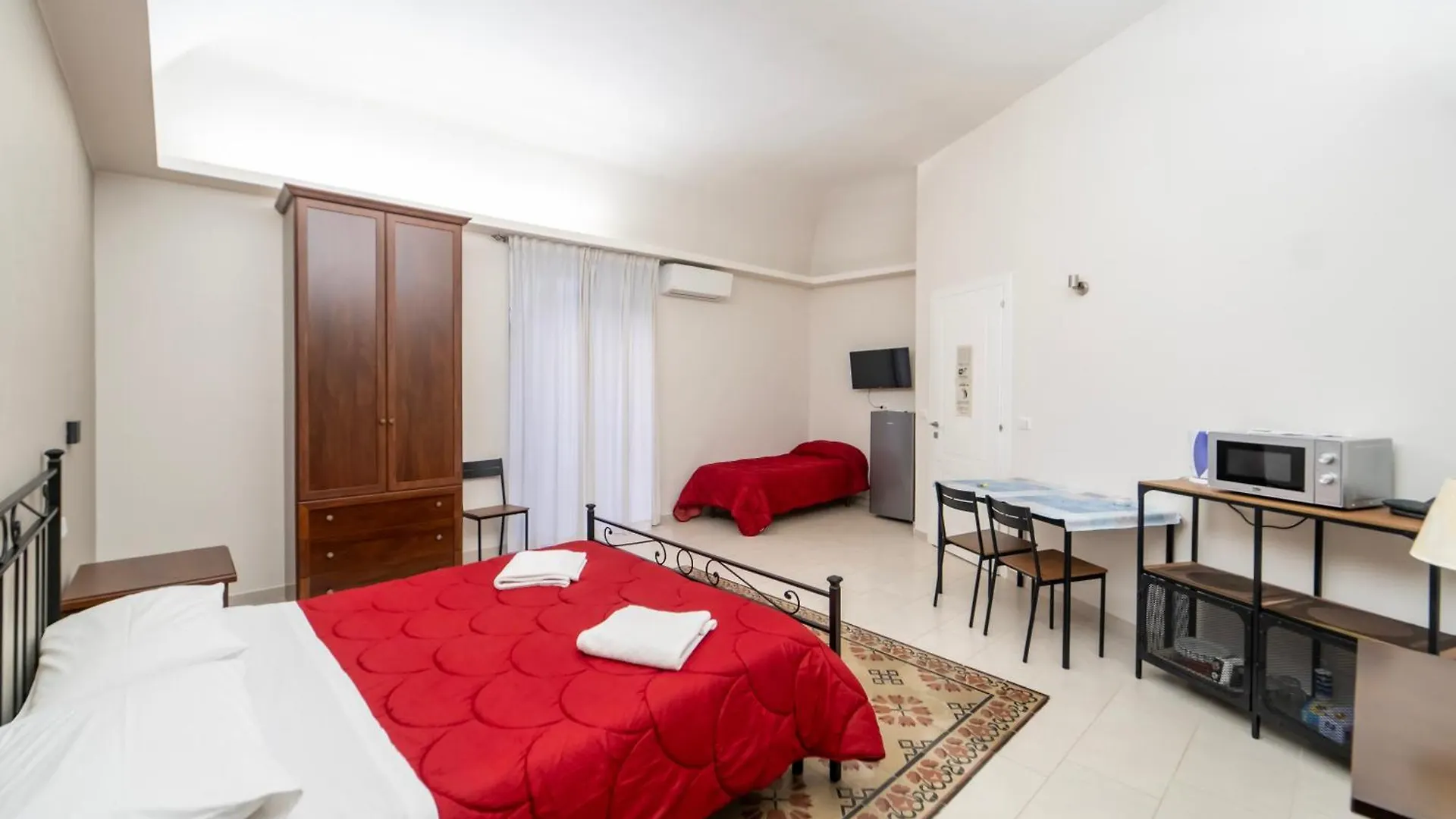 Bellinikatanesuite Catania 0*,